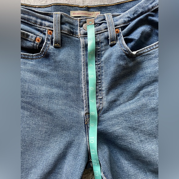 Levi’s Ribcage Straight Ankle - Picture 6 of 9